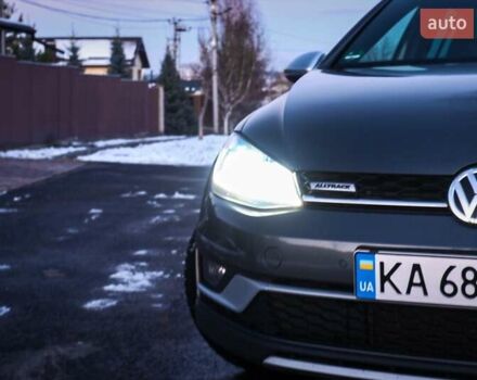 Серый Фольксваген Golf Alltrack, объемом двигателя 2 л и пробегом 254 тыс. км за 19500 $, фото 1 на Automoto.ua