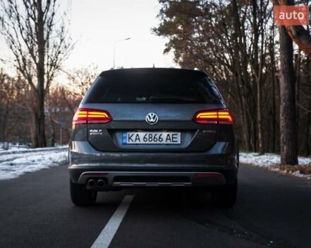 Серый Фольксваген Golf Alltrack, объемом двигателя 2 л и пробегом 254 тыс. км за 19500 $, фото 30 на Automoto.ua