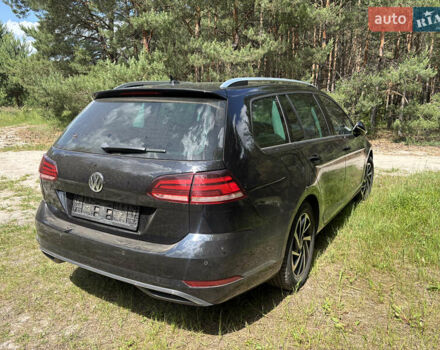Сірий Фольксваген Golf Alltrack, об'ємом двигуна 1.6 л та пробігом 230 тис. км за 13600 $, фото 1 на Automoto.ua