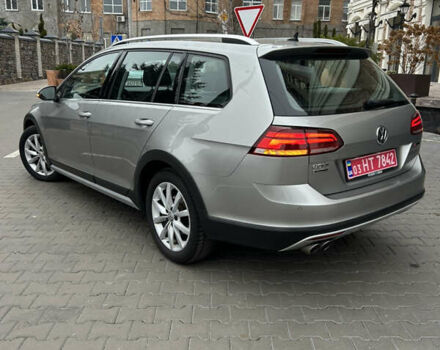 Серый Фольксваген Golf Alltrack, объемом двигателя 2 л и пробегом 185 тыс. км за 19900 $, фото 5 на Automoto.ua