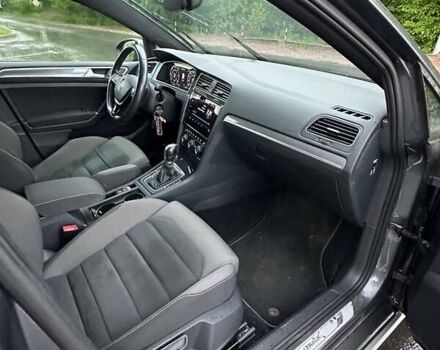 Серый Фольксваген Golf Alltrack, объемом двигателя 2 л и пробегом 254 тыс. км за 19500 $, фото 13 на Automoto.ua