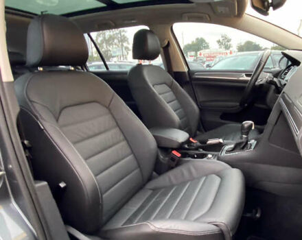 Серый Фольксваген Golf Alltrack, объемом двигателя 1.8 л и пробегом 72 тыс. км за 16200 $, фото 14 на Automoto.ua