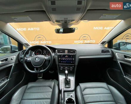 Серый Фольксваген Golf Alltrack, объемом двигателя 1.8 л и пробегом 72 тыс. км за 16200 $, фото 18 на Automoto.ua
