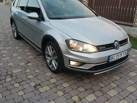 Сірий Фольксваген Golf Alltrack, об'ємом двигуна 1.97 л та пробігом 168 тис. км за 15150 $, фото 1 на Automoto.ua