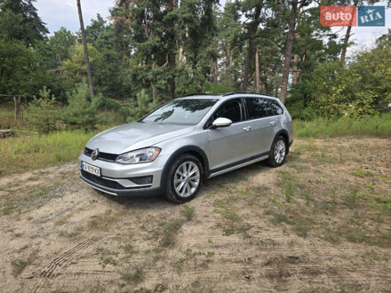 Сірий Фольксваген Golf Alltrack, об'ємом двигуна 1.8 л та пробігом 90 тис. км за 16000 $, фото 1 на Automoto.ua