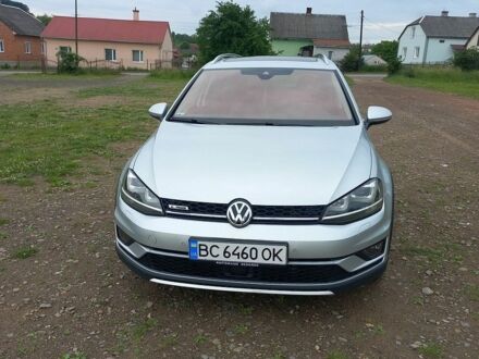Сірий Фольксваген Golf Alltrack, об'ємом двигуна 1.97 л та пробігом 290 тис. км за 13400 $, фото 1 на Automoto.ua