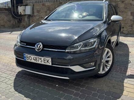 Серый Фольксваген Golf Alltrack, объемом двигателя 2 л и пробегом 183 тыс. км за 19500 $, фото 1 на Automoto.ua