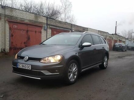 Фольксваген Golf Alltrack 2017 у Львові на Automoto.ua Сірий Фольксваген Golf Alltrack, об'ємом двигуна 1.8 л та пробігом 108 тис. км за 14000 $, фото 1 на Automoto.ua
