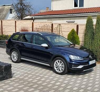 Синий Фольксваген Golf Alltrack, объемом двигателя 1.8 л и пробегом 53 тыс. км за 17500 $, фото 57 на Automoto.ua