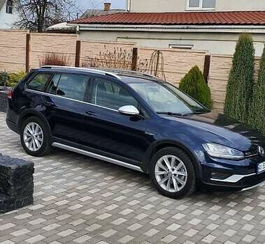 Синій Фольксваген Golf Alltrack, об'ємом двигуна 1.8 л та пробігом 53 тис. км за 17500 $, фото 33 на Automoto.ua