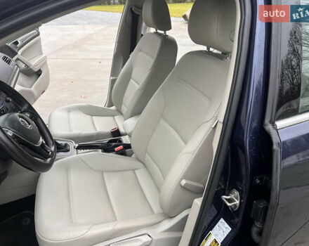 Синий Фольксваген Golf Alltrack, объемом двигателя 1.8 л и пробегом 117 тыс. км за 13300 $, фото 14 на Automoto.ua