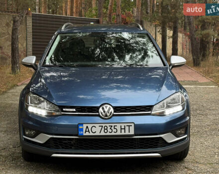 Синий Фольксваген Golf Alltrack, объемом двигателя 1.8 л и пробегом 158 тыс. км за 15500 $, фото 1 на Automoto.ua
