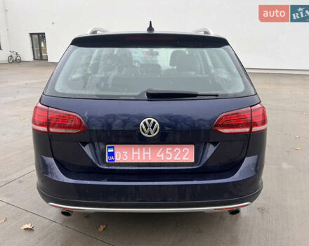 Синий Фольксваген Golf Alltrack, объемом двигателя 1.8 л и пробегом 117 тыс. км за 13300 $, фото 4 на Automoto.ua