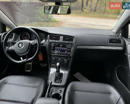 Синий Фольксваген Golf Alltrack, объемом двигателя 1.8 л и пробегом 158 тыс. км за 15500 $, фото 14 на Automoto.ua