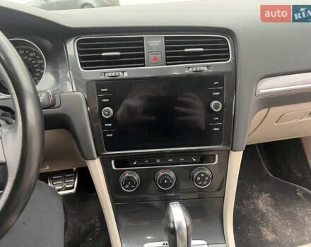 Синий Фольксваген Golf Alltrack, объемом двигателя 1.8 л и пробегом 117 тыс. км за 13300 $, фото 22 на Automoto.ua