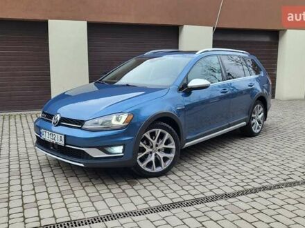 Фольксваген Golf Alltrack 2017 в Коломые на Automoto.ua Синий Фольксваген Golf Alltrack, объемом двигателя 1.8 л и пробегом 149 тыс. км за 15300 $, фото 1 на Automoto.ua