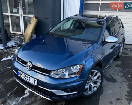 Синій Фольксваген Golf Alltrack, об'ємом двигуна 1.8 л та пробігом 120 тис. км за 14350 $, фото 1 на Automoto.ua