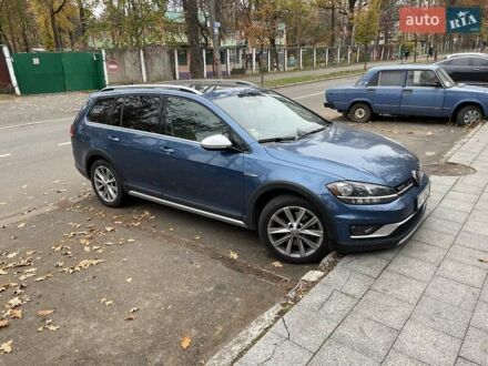 Фольксваген Golf Alltrack 2019 в Киеве на Automoto.ua Синий Фольксваген Golf Alltrack, объемом двигателя 1.8 л и пробегом 114 тыс. км за 16500 $, фото 1 на Automoto.ua