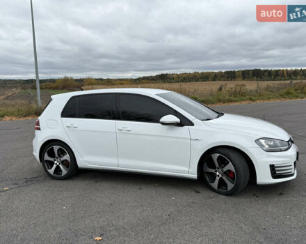 Белый Фольксваген Golf GTD, объемом двигателя 2 л и пробегом 218 тыс. км за 14550 $, фото 2 на Automoto.ua