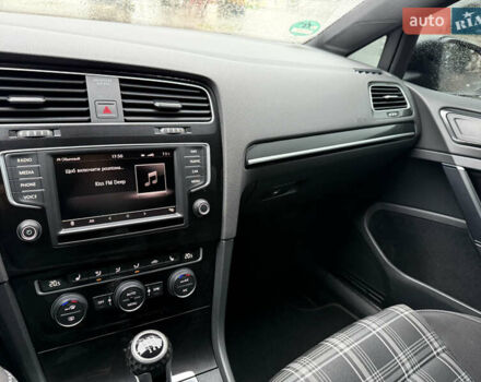 Чорний Фольксваген Golf GTD, об'ємом двигуна 1.97 л та пробігом 227 тис. км за 14700 $, фото 52 на Automoto.ua