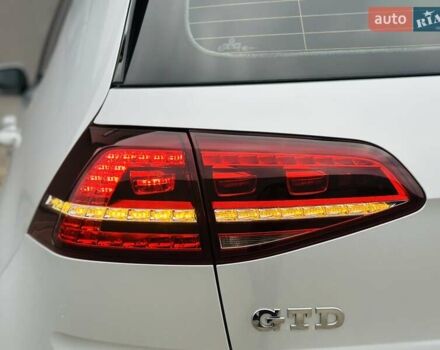 Серый Фольксваген Golf GTD, объемом двигателя 2 л и пробегом 205 тыс. км за 15100 $, фото 27 на Automoto.ua