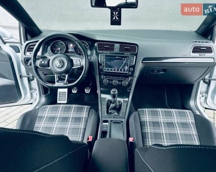Серый Фольксваген Golf GTD, объемом двигателя 2 л и пробегом 205 тыс. км за 15100 $, фото 34 на Automoto.ua