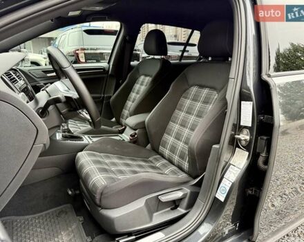 Серый Фольксваген Golf GTD, объемом двигателя 2 л и пробегом 138 тыс. км за 19000 $, фото 8 на Automoto.ua