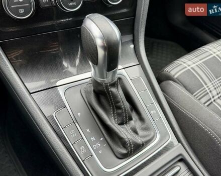 Серый Фольксваген Golf GTD, объемом двигателя 2 л и пробегом 138 тыс. км за 19000 $, фото 21 на Automoto.ua