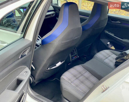 Белый Фольксваген Golf GTE, объемом двигателя 1.4 л и пробегом 138 тыс. км за 30500 $, фото 6 на Automoto.ua