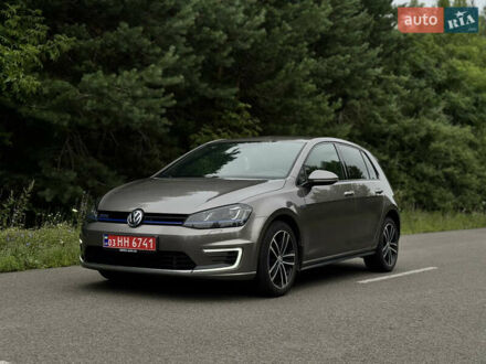 Серый Фольксваген Golf GTE, объемом двигателя 1.4 л и пробегом 201 тыс. км за 14800 $, фото 1 на Automoto.ua