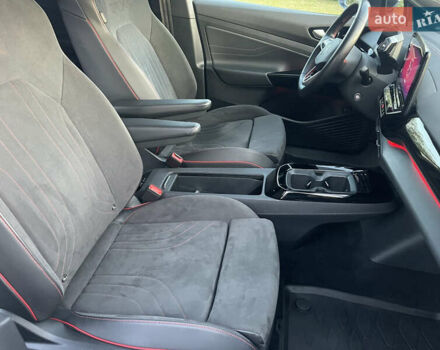 Белый Фольксваген ID.4 GTX, объемом двигателя 0 л и пробегом 59 тыс. км за 31300 $, фото 61 на Automoto.ua