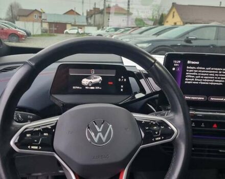 Красный Фольксваген ID.4 GTX, объемом двигателя 0 л и пробегом 55 тыс. км за 32300 $, фото 10 на Automoto.ua