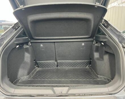 Серый Фольксваген ID.4 GTX, объемом двигателя 0 л и пробегом 60 тыс. км за 22490 $, фото 39 на Automoto.ua