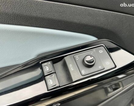 Серый Фольксваген ID.4 GTX, объемом двигателя 0 л и пробегом 60 тыс. км за 22490 $, фото 16 на Automoto.ua