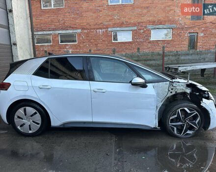 Білий Фольксваген ID.3, об'ємом двигуна 0 л та пробігом 55 тис. км за 12850 $, фото 16 на Automoto.ua
