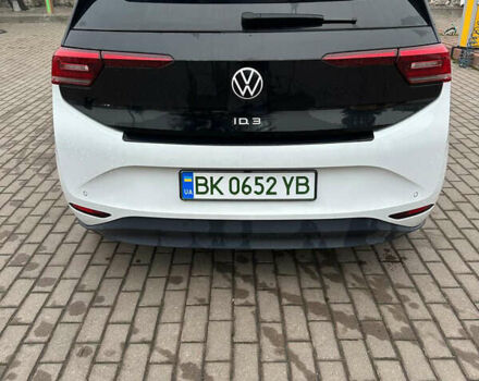 Белый Фольксваген ID.3, объемом двигателя 0 л и пробегом 164 тыс. км за 16800 $, фото 1 на Automoto.ua