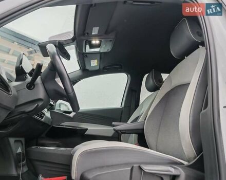 Белый Фольксваген ID.3, объемом двигателя 0 л и пробегом 162 тыс. км за 15400 $, фото 24 на Automoto.ua