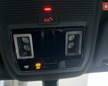 Белый Фольксваген ID.3, объемом двигателя 0 л и пробегом 127 тыс. км за 17499 $, фото 133 на Automoto.ua