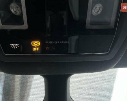 Белый Фольксваген ID.3, объемом двигателя 0 л и пробегом 127 тыс. км за 17499 $, фото 135 на Automoto.ua