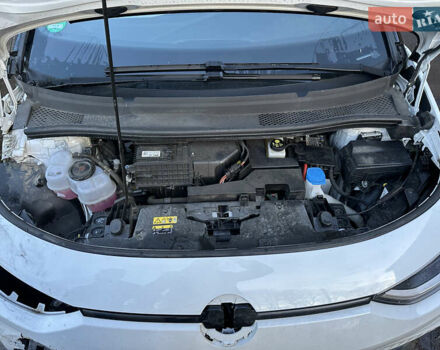 Білий Фольксваген ID.3, об'ємом двигуна 0 л та пробігом 55 тис. км за 12850 $, фото 19 на Automoto.ua