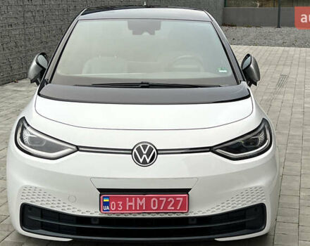 Белый Фольксваген ID.3, объемом двигателя 0 л и пробегом 127 тыс. км за 17499 $, фото 11 на Automoto.ua
