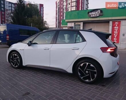 Белый Фольксваген ID.3, объемом двигателя 0 л и пробегом 44 тыс. км за 17800 $, фото 10 на Automoto.ua