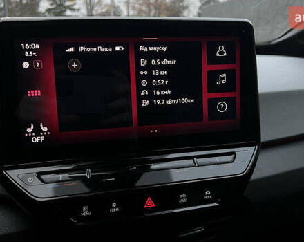 Белый Фольксваген ID.3, объемом двигателя 0 л и пробегом 127 тыс. км за 17499 $, фото 151 на Automoto.ua