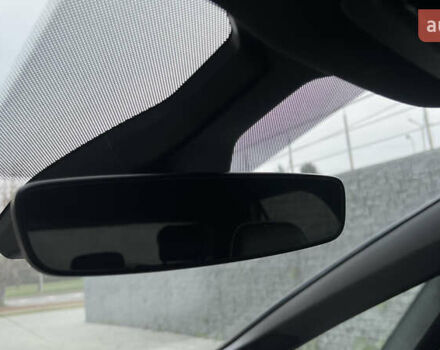 Белый Фольксваген ID.3, объемом двигателя 0 л и пробегом 127 тыс. км за 17499 $, фото 138 на Automoto.ua