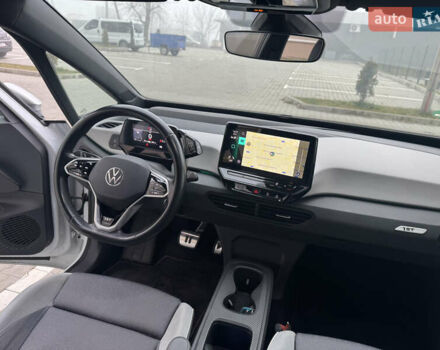Белый Фольксваген ID.3, объемом двигателя 0 л и пробегом 109 тыс. км за 16750 $, фото 31 на Automoto.ua