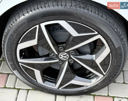 Фольксваген ID.3 2020 в Луцке на Automoto.ua Белый Фольксваген ID.3, объемом двигателя 0 л и пробегом 148 тыс. км за 17500 $, фото 12 на Automoto.ua