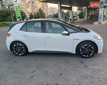 Белый Фольксваген ID.3, объемом двигателя 0 л и пробегом 44 тыс. км за 17800 $, фото 1 на Automoto.ua