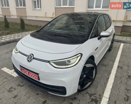 Белый Фольксваген ID.3, объемом двигателя 0 л и пробегом 109 тыс. км за 16750 $, фото 13 на Automoto.ua