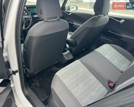 Белый Фольксваген ID.3, объемом двигателя 0 л и пробегом 86 тыс. км за 15499 $, фото 32 на Automoto.ua