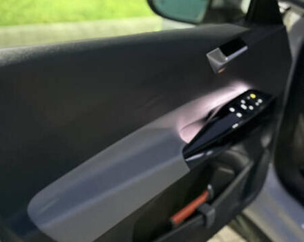 Белый Фольксваген ID.3, объемом двигателя 0 л и пробегом 63 тыс. км за 17900 $, фото 16 на Automoto.ua